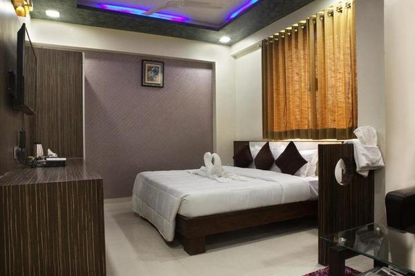 Hotel Kohinoor Plaza